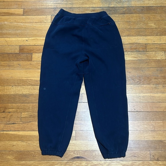 Lululemon Men’s Steady State Relaxed Joggers in Navy, size Small - Picture 12 of 13